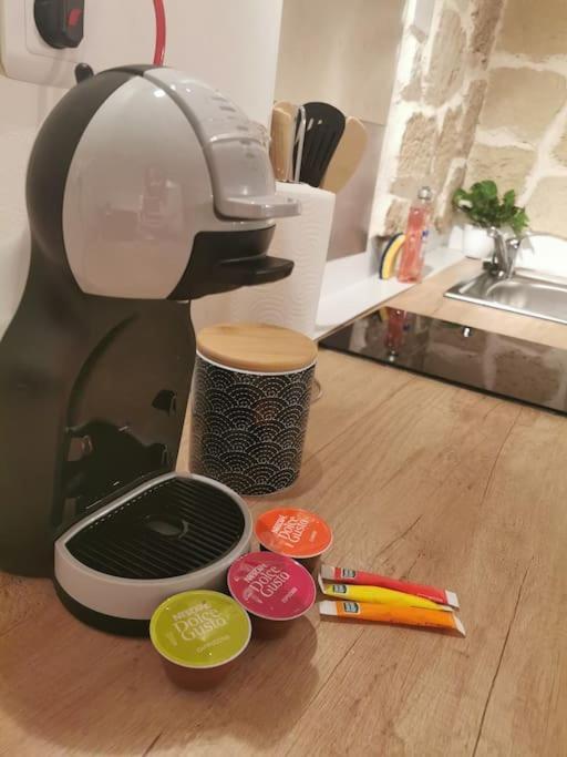 Centre Ville Montpellier - Appartement Au Coeur De L'Ecusson Esterno foto